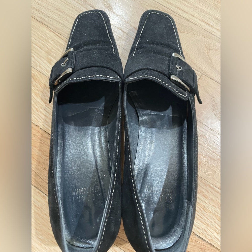 Stuart Weitzman Black Buckle Kitten Heel - Picture 5 of 6